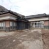 空き家バンク【売買】290万円 長野県諏訪市大字湖南　眺めの良い高台・広い敷地・日当り良好　庭・駐車場３台付き６ＤＫ平屋古民家　上下水道　回り縁・続き間有