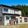 空き家バンク【売買】160万円 新潟県糸魚川市東中　日当り・風通し良好　スキー場近い　車庫２台・駐車場２台付き８ＳＤＫ２階建　水洗トイレ　広縁・続き間有