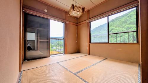 detached 神奈川県足柄上郡松田町寄2498-8