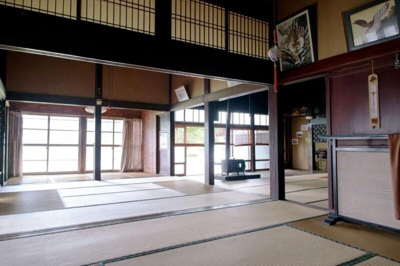 detached 山形県最上郡鮭川村大字曲川