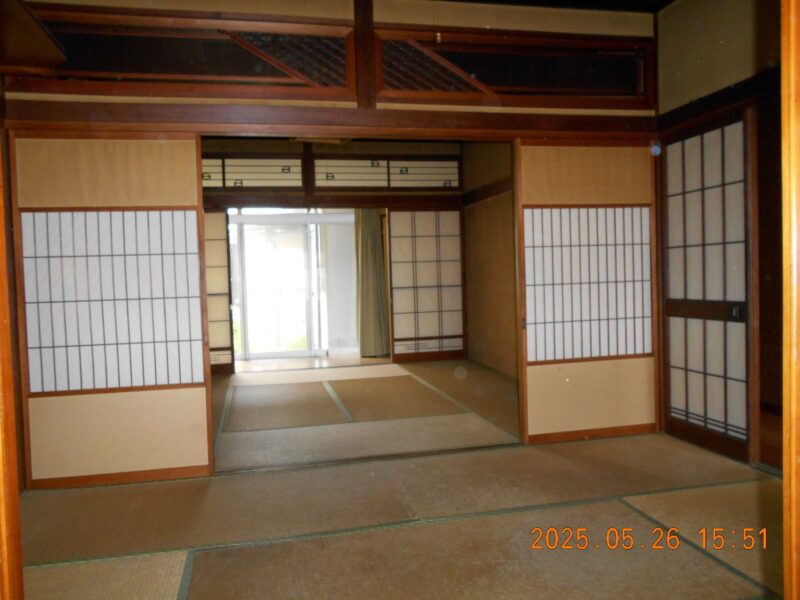 townhouse 富山県魚津市新金屋1丁目3-4