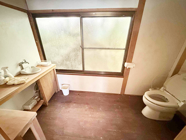 detached 岡山県高梁市落合町福地