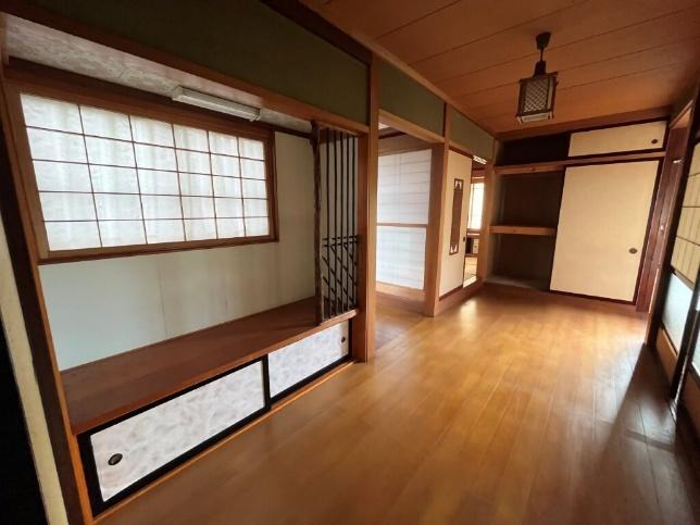 detached 富山県小矢部市岡492