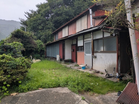 detached 埼玉県秩父郡東秩父村大字大内沢1072，1071-1，1071-2，1073-1