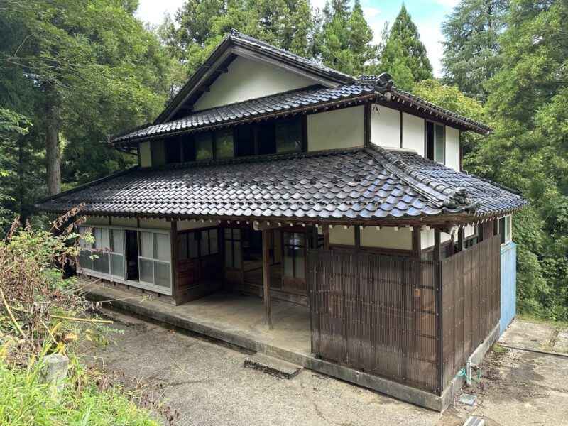 detached 富山県砺波市井栗谷