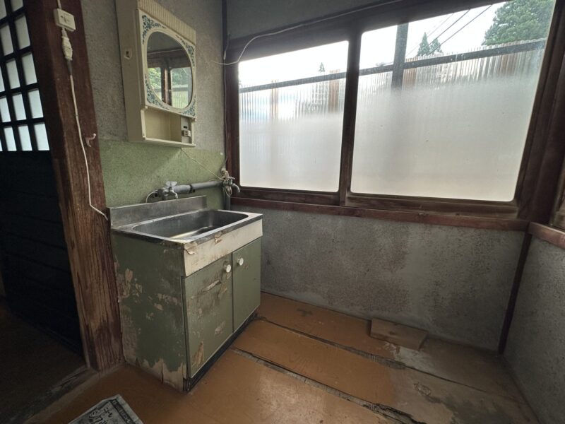 detached 富山県砺波市井栗谷