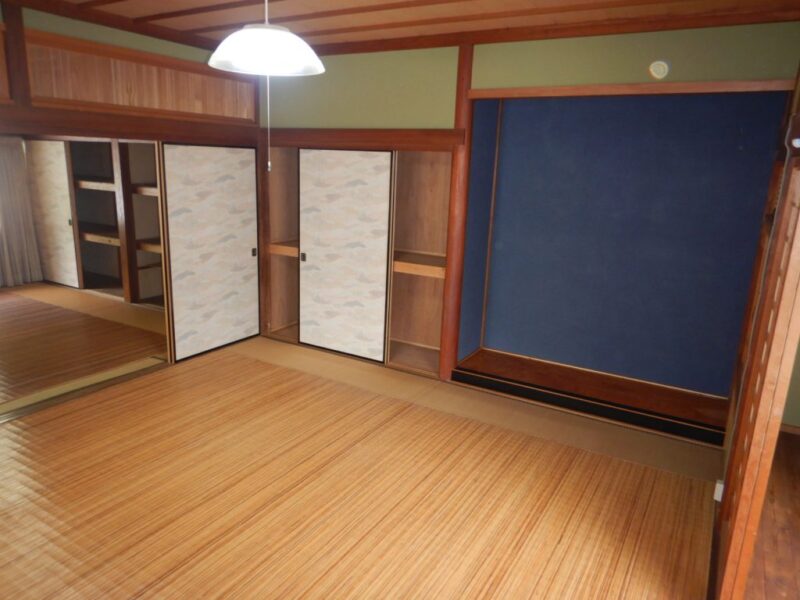 townhouse 愛媛県伊予市中山町