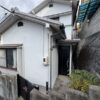 空き家バンク【売買】30万円 広島県呉市天応伝十原町　海を望む高台・駅徒歩圏内　ベランダ付き３ＤＫコンパクト２階建　上下水道